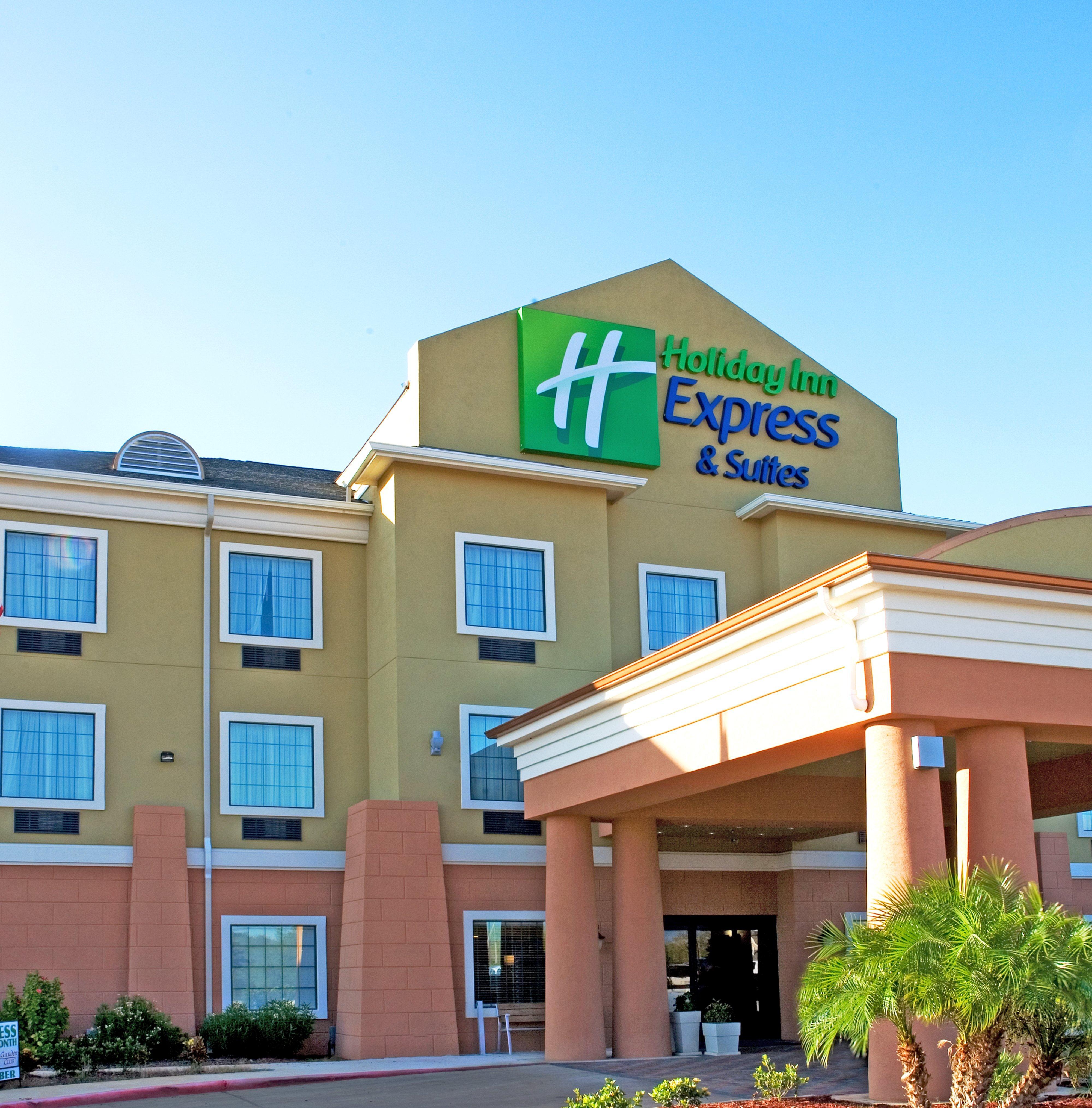 Holiday Inn Express & Suites - Jourdanton-Pleasanton By Ihg Exterior photo