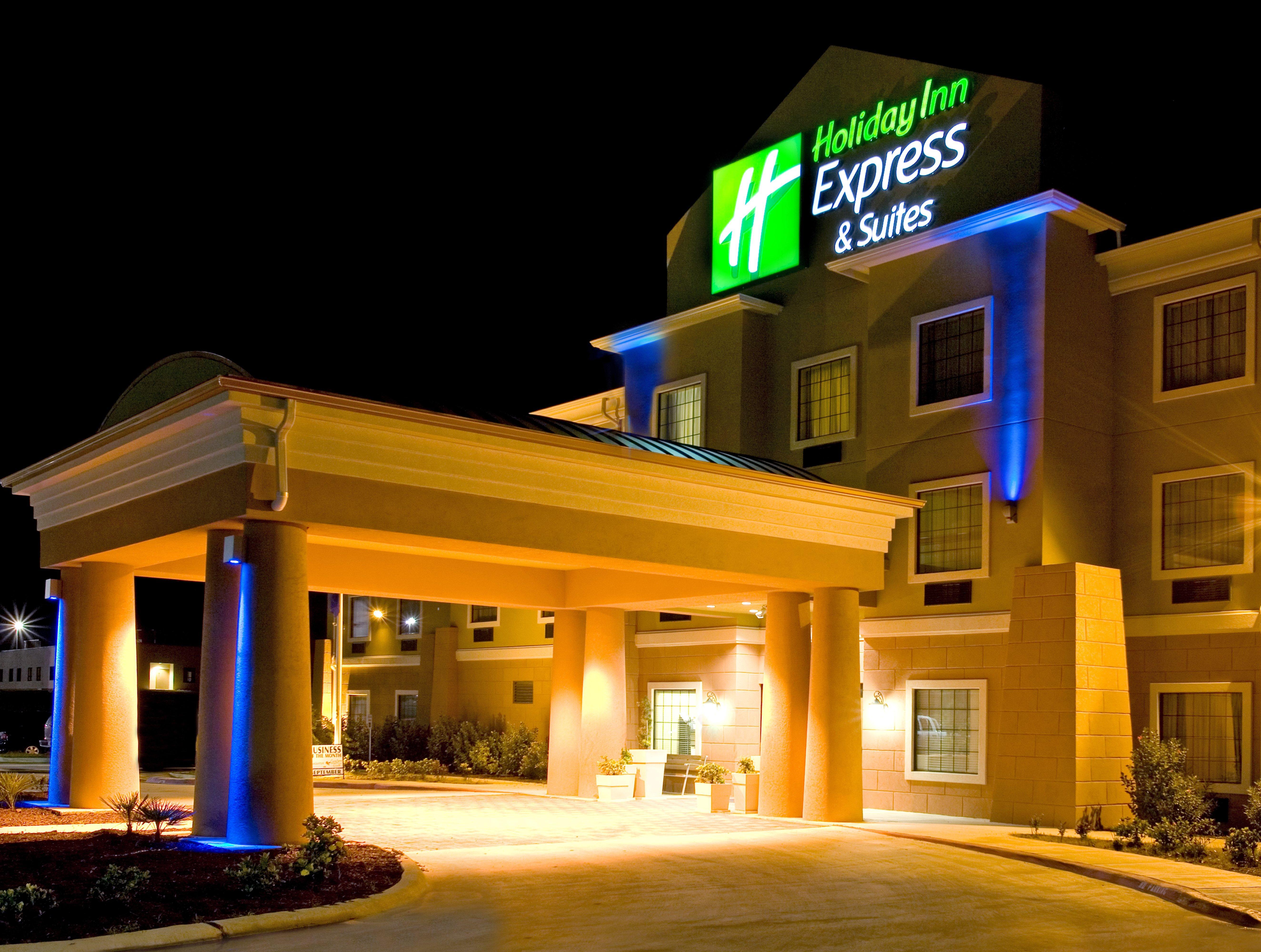 Holiday Inn Express & Suites - Jourdanton-Pleasanton By Ihg Exterior photo
