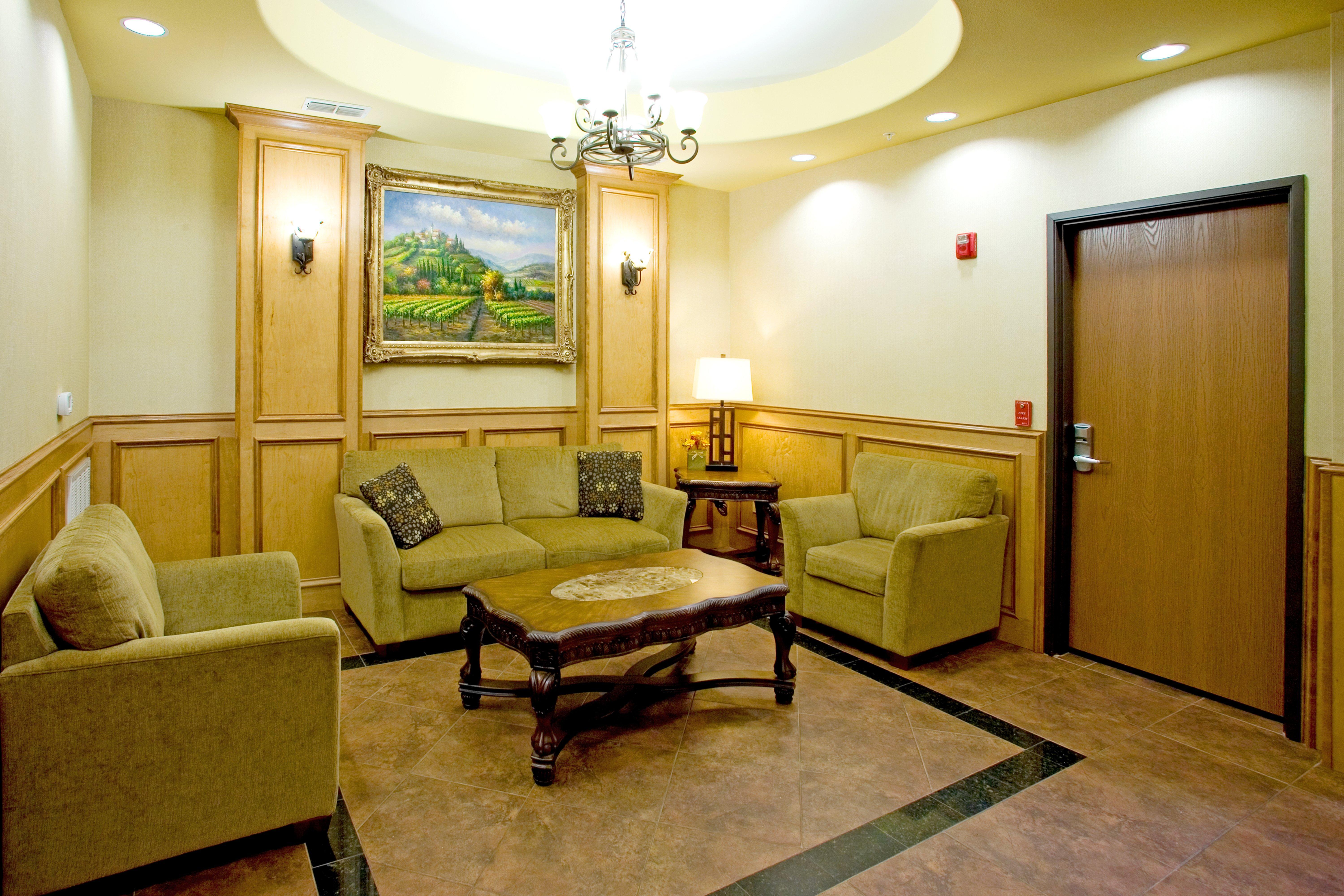 Holiday Inn Express & Suites - Jourdanton-Pleasanton By Ihg Exterior photo